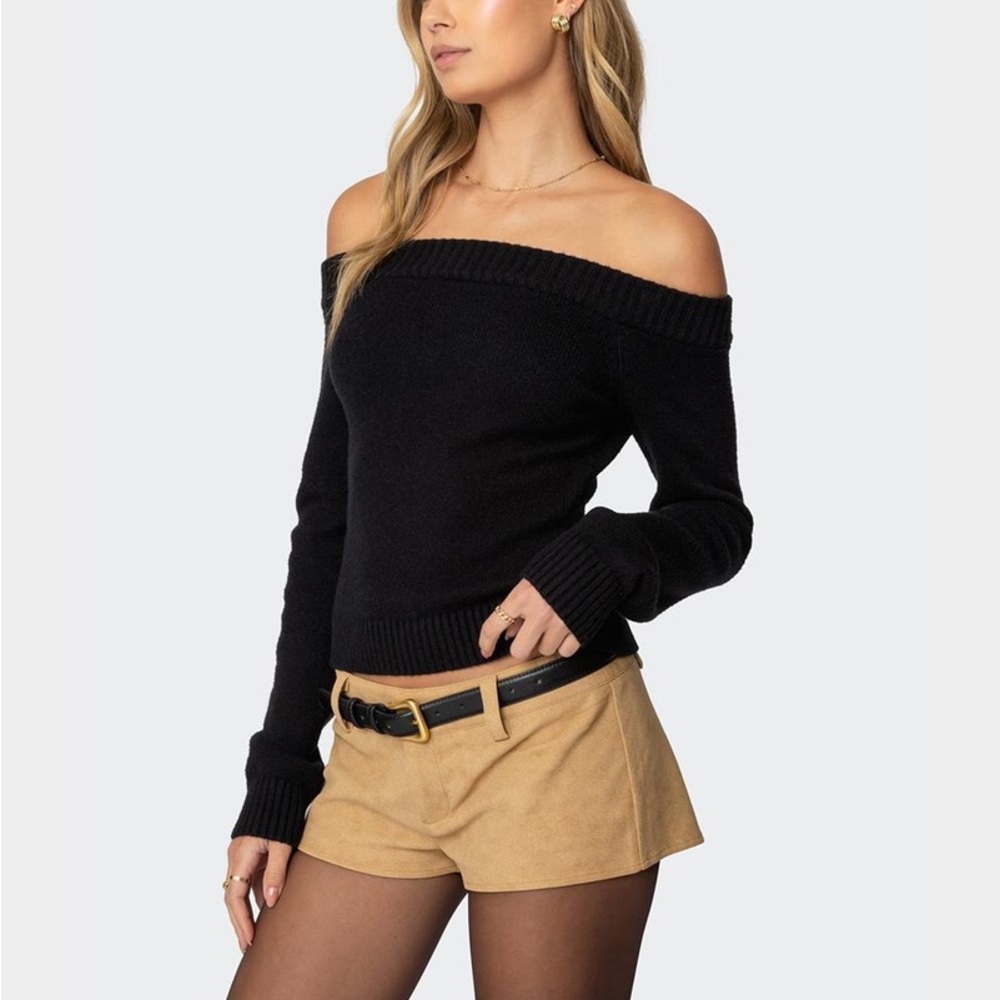 Edikted Black Off-the-Shoulder Ribbed Knit Sweater